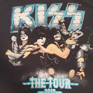 2012 KISS the tour black tee